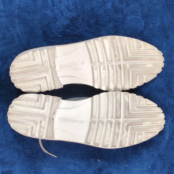 Ecco Modern Tailored Women's Lace Up Loafer,  Light Gray - Picture 10 of 16